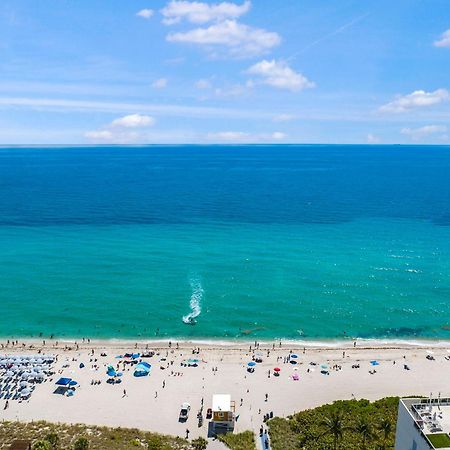 Beachfront Condo With Mesmerizing Views Hollywood Extérieur photo