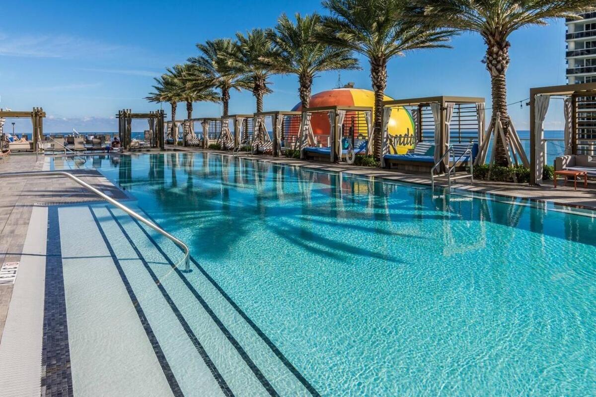 Beachfront Condo With Mesmerizing Views Hollywood Extérieur photo