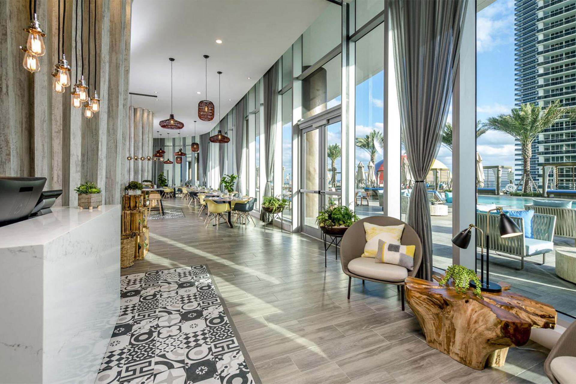 Beachfront Condo With Mesmerizing Views Hollywood Extérieur photo